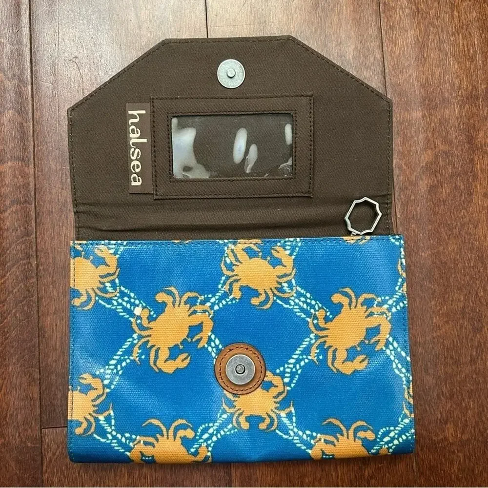 Halsea Blue and Orange Crab Pattern Clutch